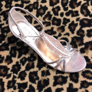 Girls Amiana Gold Beaded Kitten Heel